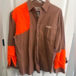 Like new size L Winchester  Men's hunting shirt. Beautiful condition. Warm.